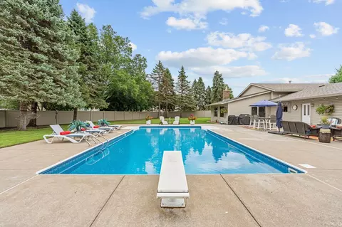 Exterior - 4760 Larson Rd, Shoreview, MN 55126 photo 14 of 14
