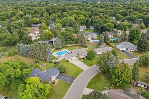 View/Area - 4760 Larson Rd, Shoreview, MN 55126 photo 5 of 11