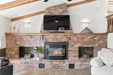 Living - 4760 Larson Rd, Shoreview, MN 55126 photo 1 of 4