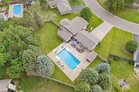 View/Area - 4760 Larson Rd, Shoreview, MN 55126 photo 7 of 11
