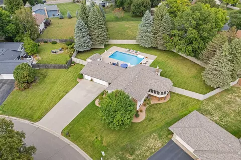 View/Area - 4760 Larson Rd, Shoreview, MN 55126 photo 3 of 11