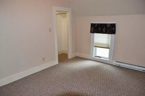Bedroom - 1069 Pine St, Ocheyedan, IA 51354 photo 7 of 8