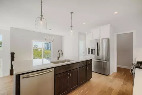 Kitchen - 1130 136th St E, Rosemount, MN 55068 photo 3 of 4