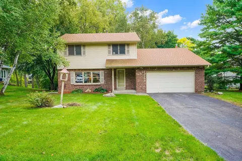 13209 Sheffield Curv, Minnetonka, MN 55305