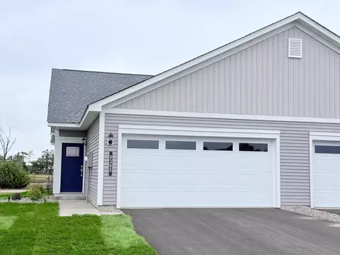 8365 Cherry St, Clear Lake, MN 55319