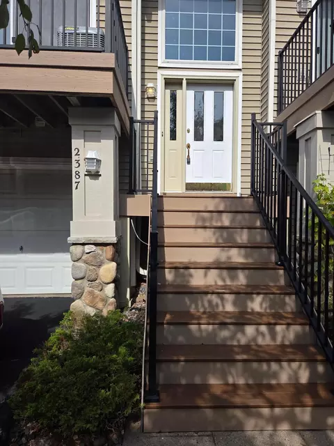 2387 Eagle Trace Ln, Woodbury, MN 55129