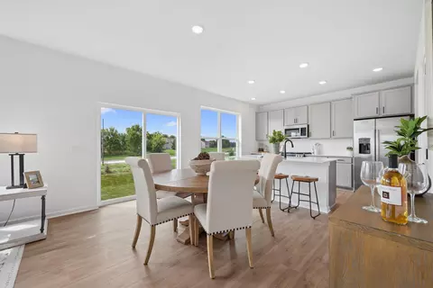 Dining - 1473 Philipp Way, Shakopee, MN 55379 photo 1 of 3