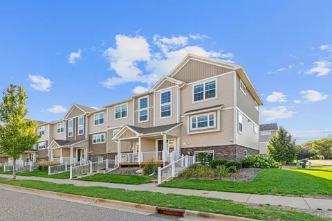 7561 Woods Edge Blvd, Circle Pines, MN 55014