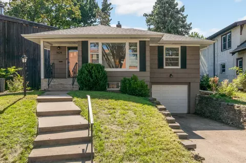 1424 Almond Ave, Saint Paul, MN 55108