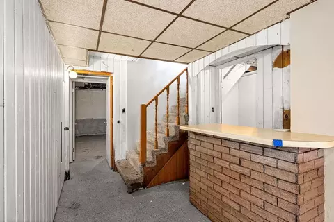 Entry Way - 4016 Allendale Ave, Duluth, MN 55803 photo 2 of 2