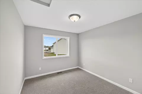 Bedroom - 1052 E Meadowsweet Dr, River Falls, WI 54022 photo 1 of 8