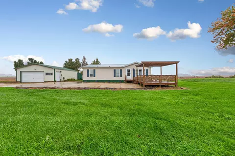 82090 State Highway 251, Hollandale, MN 56045