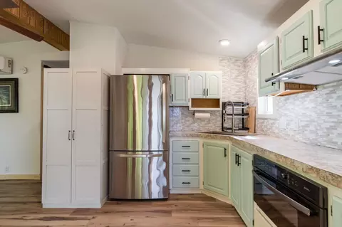 Kitchen - 4707 Red Pine Dr NW, Hackensack, MN 56452 photo 6 of 6