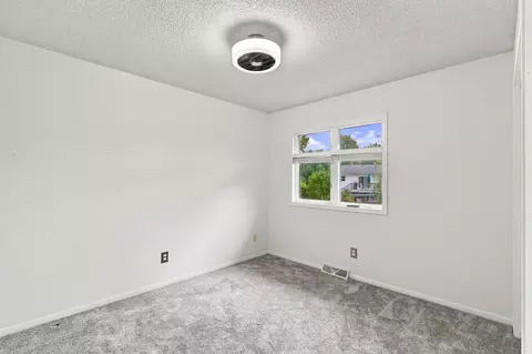 Bedroom - 7721 112th Ave N, Champlin, MN 55316 photo 2 of 6
