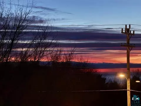 View/Area - 1002 Martha St, Duluth, MN 55805 photo 13 of 17