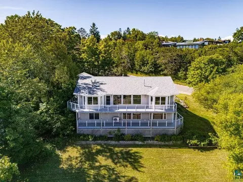 Exterior - 1002 Martha St, Duluth, MN 55805 photo 8 of 8