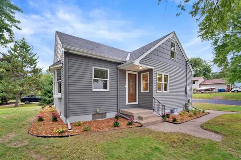 5118 Otter Lake Rd, White Bear Lake, MN 55110
