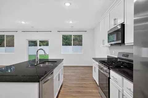 Kitchen - 4218 See Gull Cv, Brainerd, MN 56401 photo 3 of 3