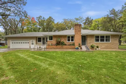 1685 Riverside Ave N, Sartell, MN 56377