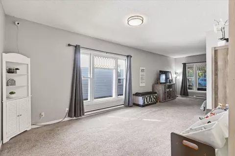 Living - 521 N 8th St, Brainerd, MN 56401 photo 3 of 3