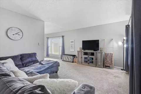 Living - 521 N 8th St, Brainerd, MN 56401 photo 1 of 3