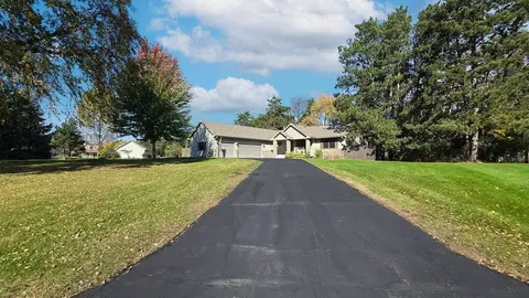 435 147th Ln NE, Ham Lake, MN 55304