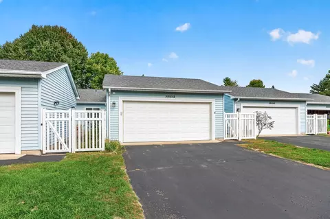38558 Grand Ave, North Branch, MN 55056