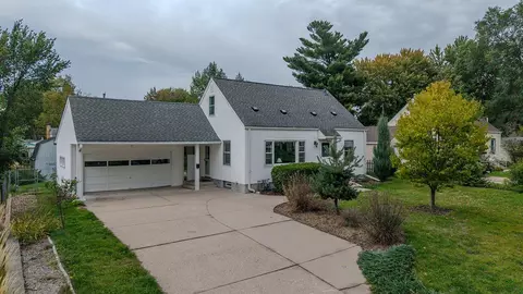 6938 5th Ave S, Richfield, MN 55423