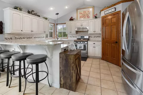 Kitchen - 426 Maple Dr, Foley, MN 56329 photo 3 of 3