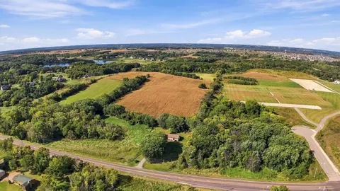 13 Nnn Townline Ave, Shakopee, MN 55379