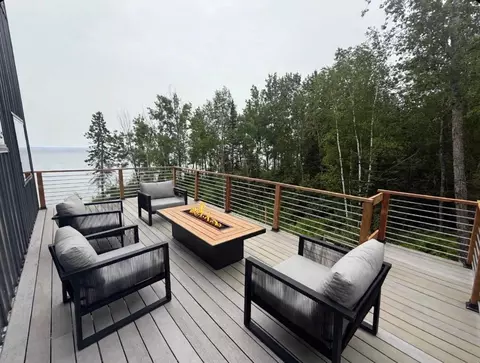 Exterior - 1430 Stoney Point Dr, Duluth, MN 55804 photo 3 of 8