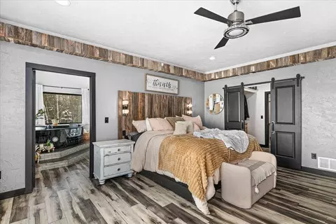 Bedroom - 1430 Stoney Point Dr, Duluth, MN 55804 photo 7 of 8