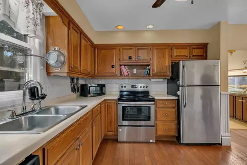 Kitchen - 624 7th Ave N, Saint Cloud, MN 56303 photo 2 of 2
