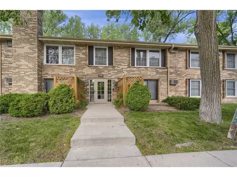 4436 Cedar Lake Rd S #5, Saint Louis Park, MN 55416