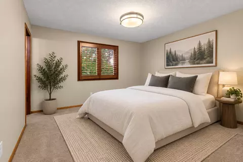 Bedroom - 14147 Dearborn Path, Rosemount, MN 55068 photo 2 of 4