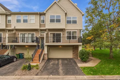 2401 121st Cir NE #L, Blaine, MN 55449