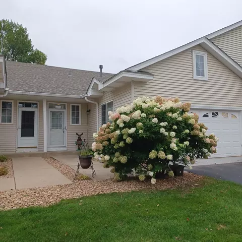 12795 Ulysses Cir NE, Blaine, MN 55434