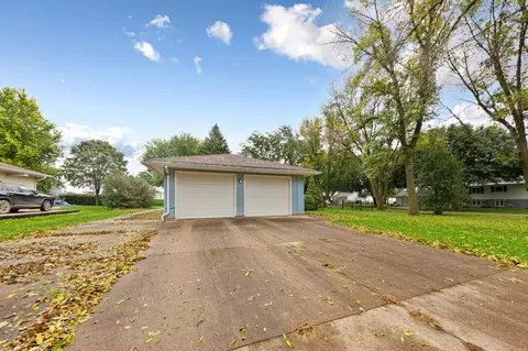Exterior - 307 8th Ave SE, Mapleton, MN 56065 photo 7 of 7