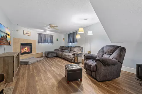 Living - 307 8th Ave SE, Mapleton, MN 56065 photo 4 of 5
