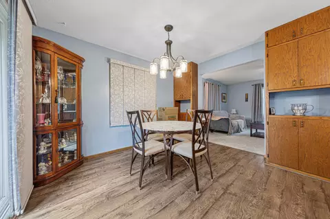 Dining - 307 8th Ave SE, Mapleton, MN 56065 photo 2 of 3