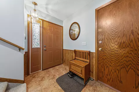 Entry Way - 307 8th Ave SE, Mapleton, MN 56065 photo 1 of 2