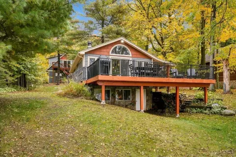 1963 79th St, Luck, WI 54853
