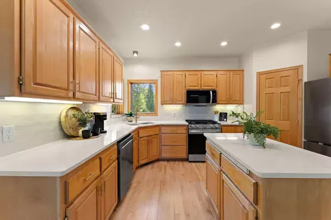14490 21st St N, Stillwater, MN 55082