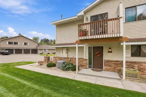 7695 Wedgewood Ct N, Maple Grove, MN 55311