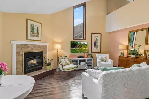 5410 Sanibel Dr, Minnetonka, MN 55343