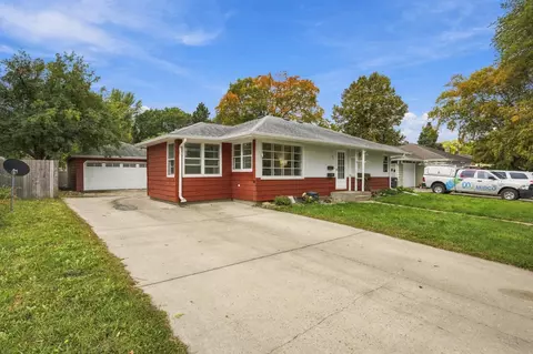48 17th Ave N, Fargo, ND 58102