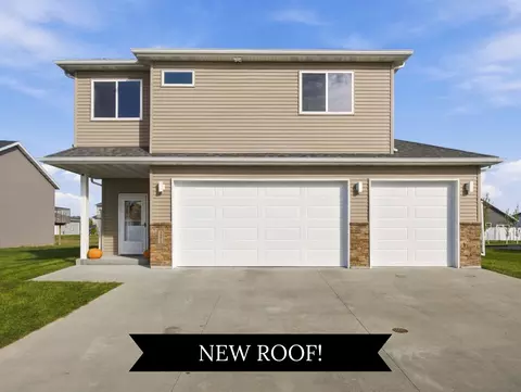3556 17th St S, Moorhead, MN 56560