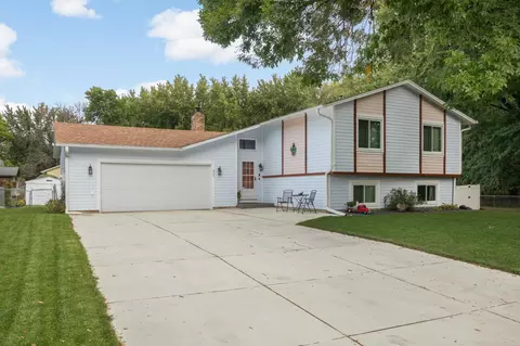 622 73rd Way N, Brooklyn Park, MN 55444