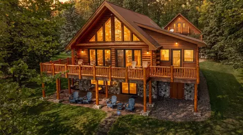 4395 Pine Point Dr NW, Walker, MN 56484
