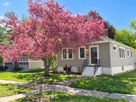 1378 Juliet Ave, Saint Paul, MN 55105